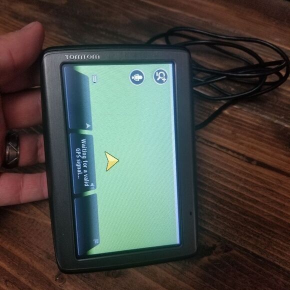 TOM TOM 4 EQ50 GPS TESTED C1 - Picture 4 of 6